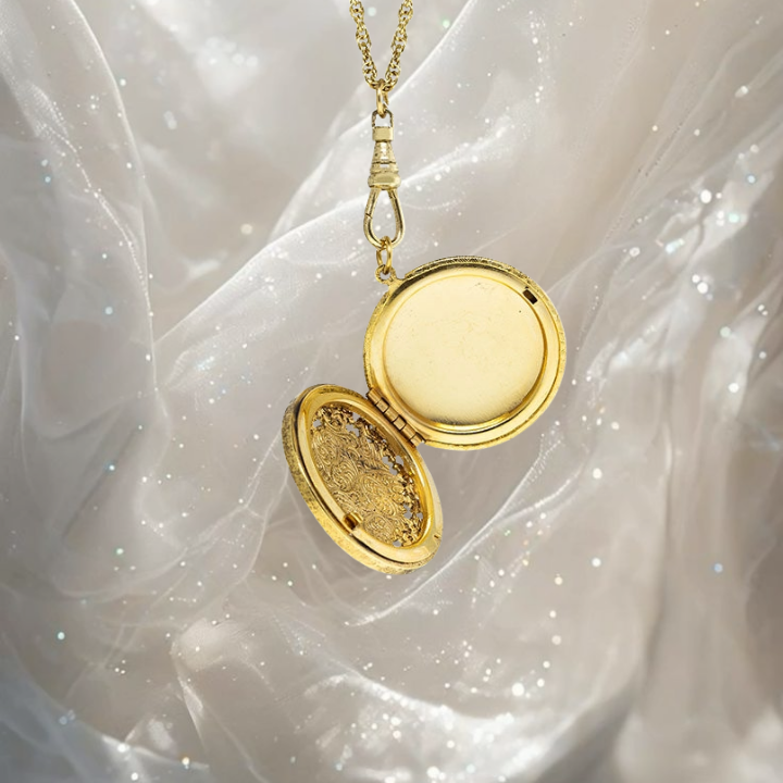 1928 Jewelry Cameo Round Ornate Filigree Pendant Locket