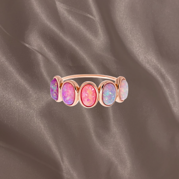 Aurora Horizon Band Ring